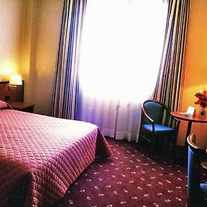 Camera con letto king size